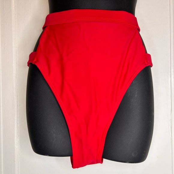 🆕 Red Women's Bikini Swimwear Set - Picture 5 of 7